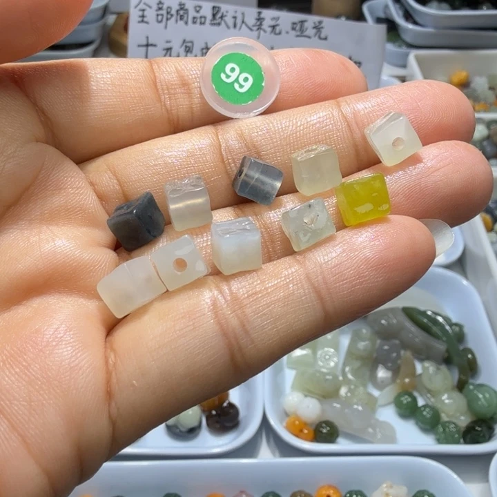 未镶嵌和田玉珠宝半成品