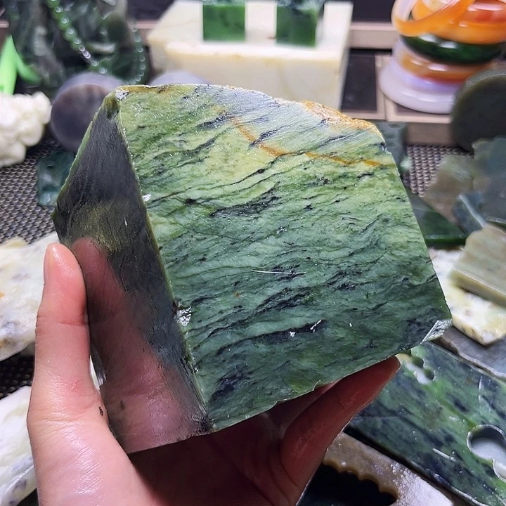 碧石珠宝奇石合金