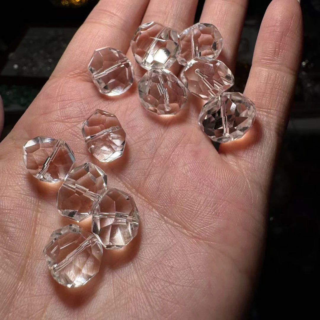 K52全净白水晶切面腰孔单颗价默认微瑕