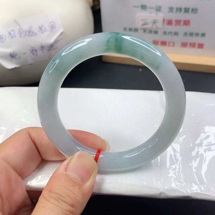 未镶嵌手镯（圆镯）翡翠5354