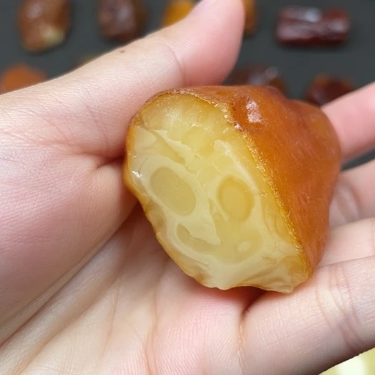 定制蜜蜡订制花蜡可做葫芦三通莲藕