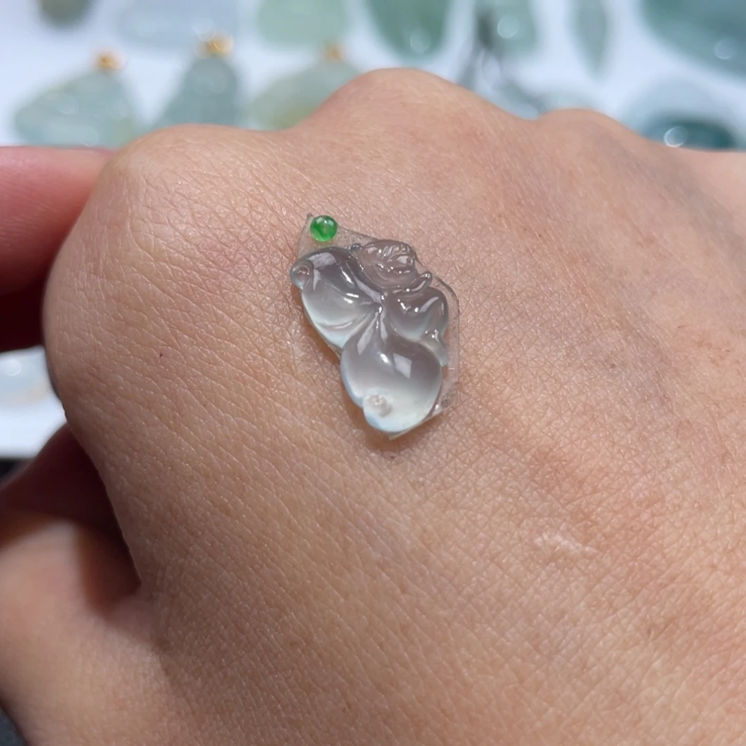 定制翡翠未镶嵌翡翠