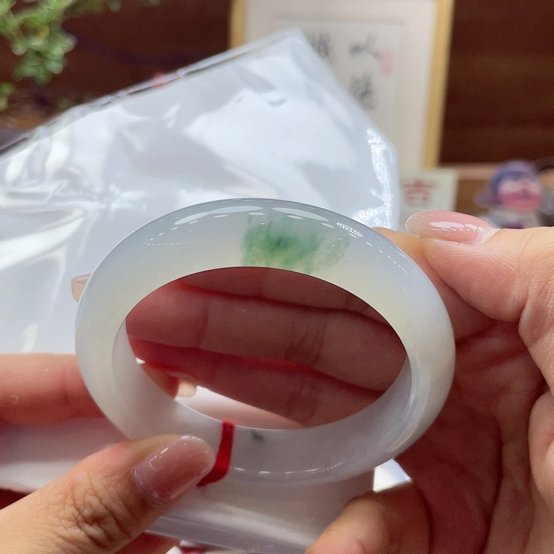翡翠未镶嵌手镯37 号链接