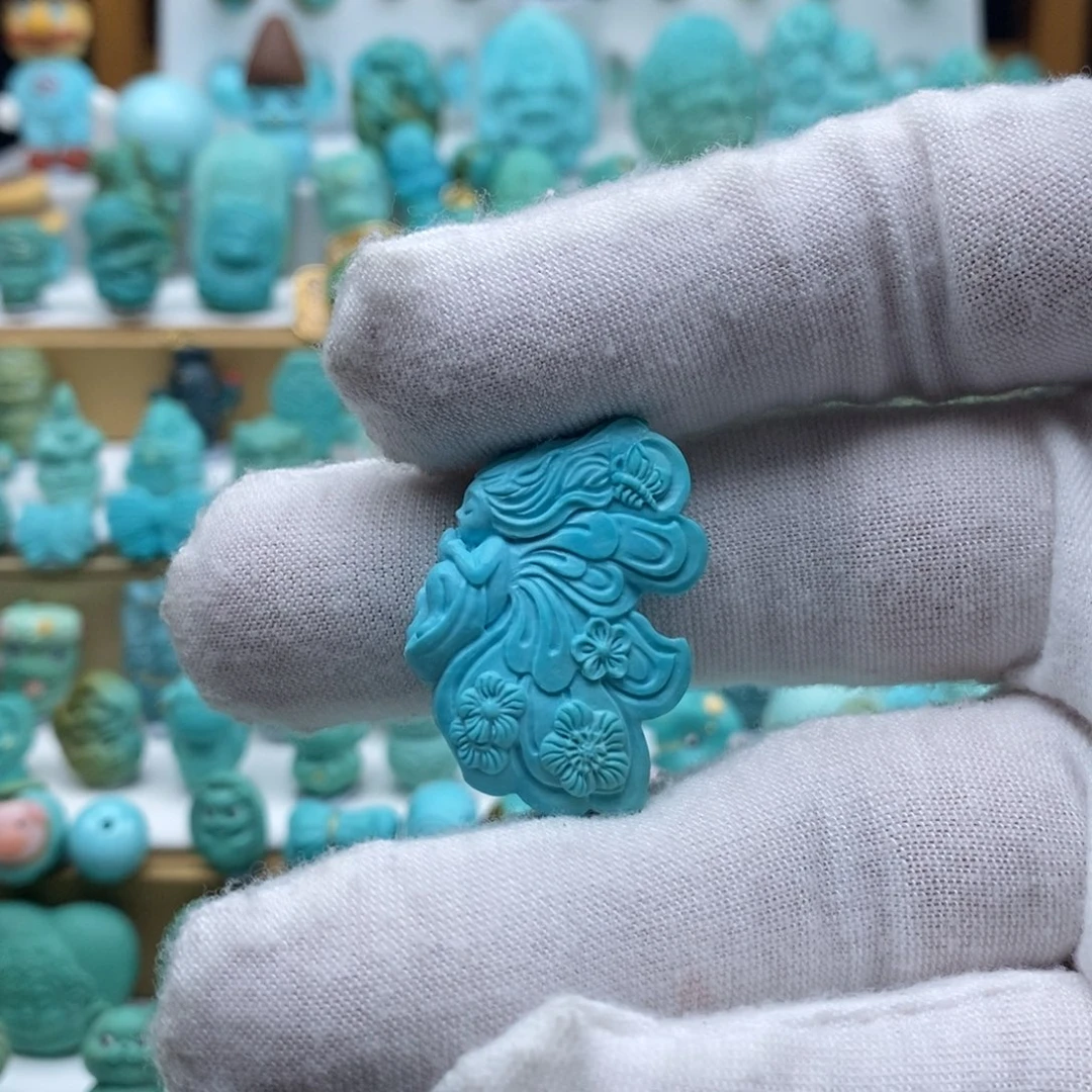 绿松石未镶嵌挂件