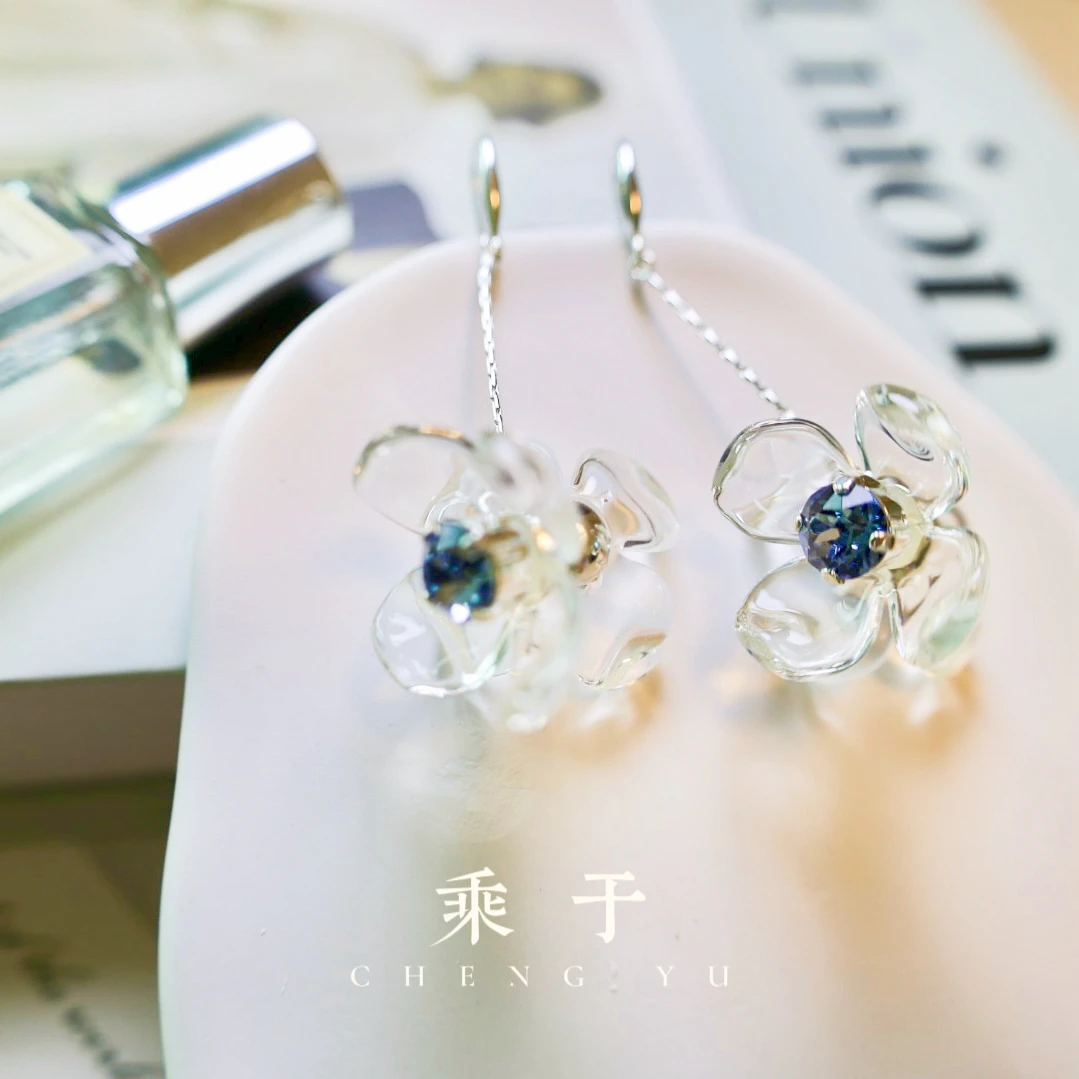 铜合金锆石耳饰 《塞纳》法式双面蓝色锆石花朵夏天清新甜美气质