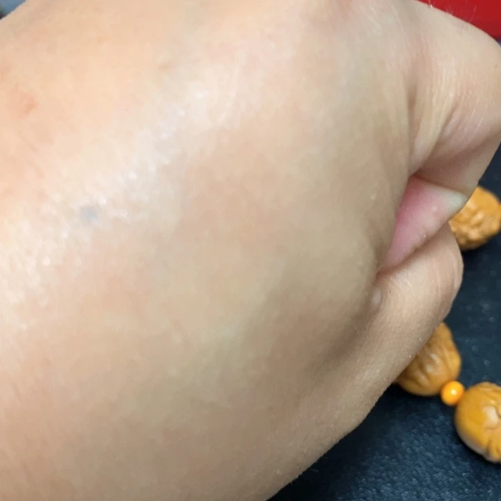 乐***音橄榄核手串/手链橄榄微瑕弥勒