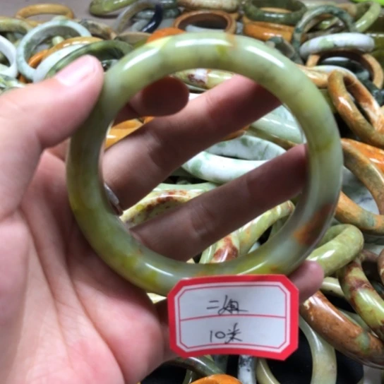 未镶嵌蛇纹石玉手镯二*