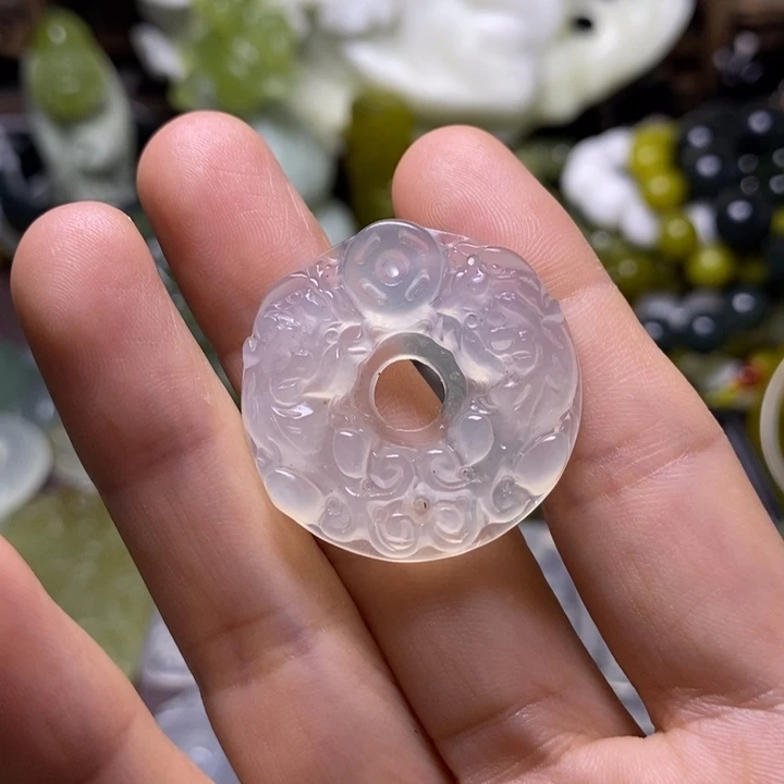 未镶嵌岫玉岫玉颈饰