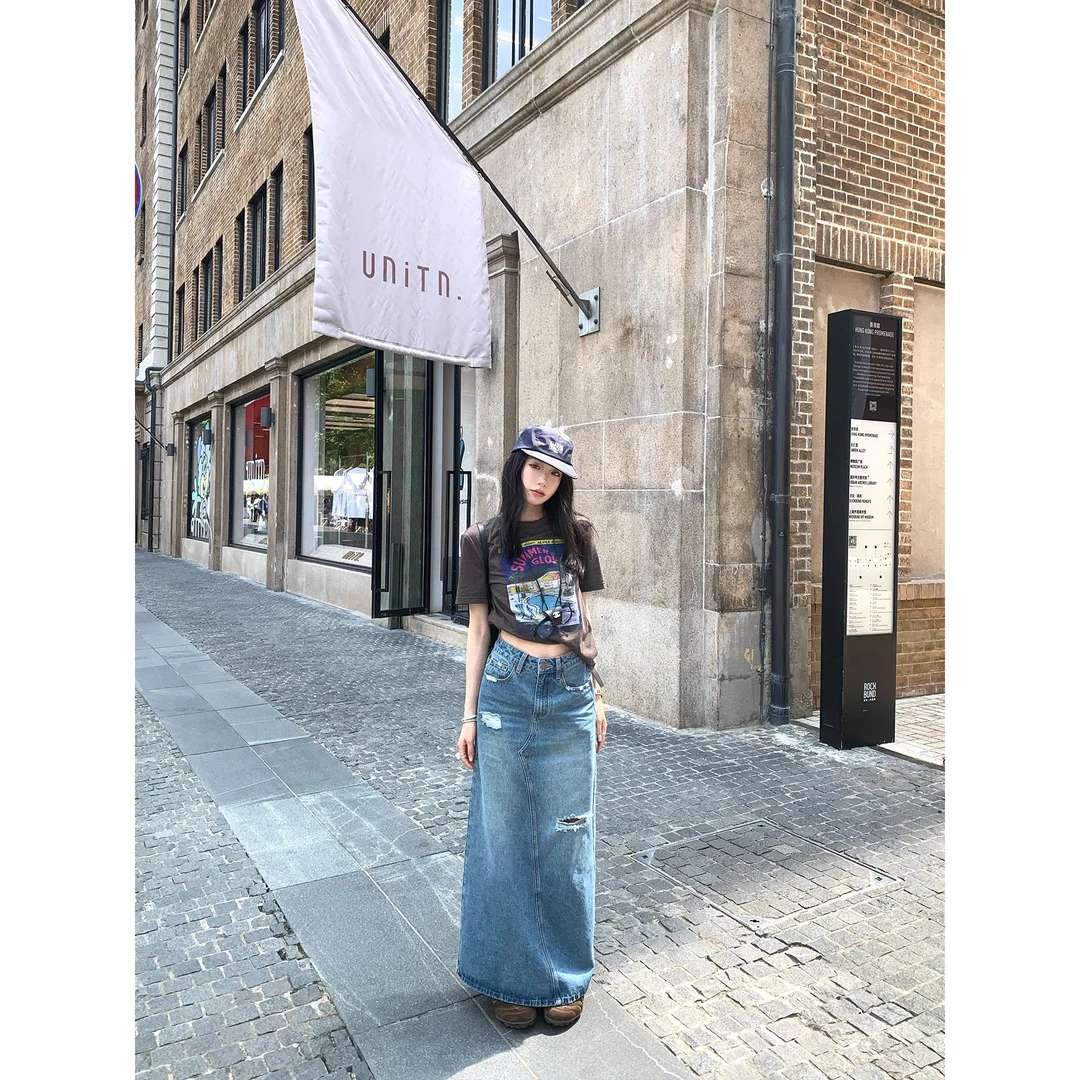 区区欧阳 破洞牛仔半身裙女夏季新款高腰显瘦复古直筒中长款裙子