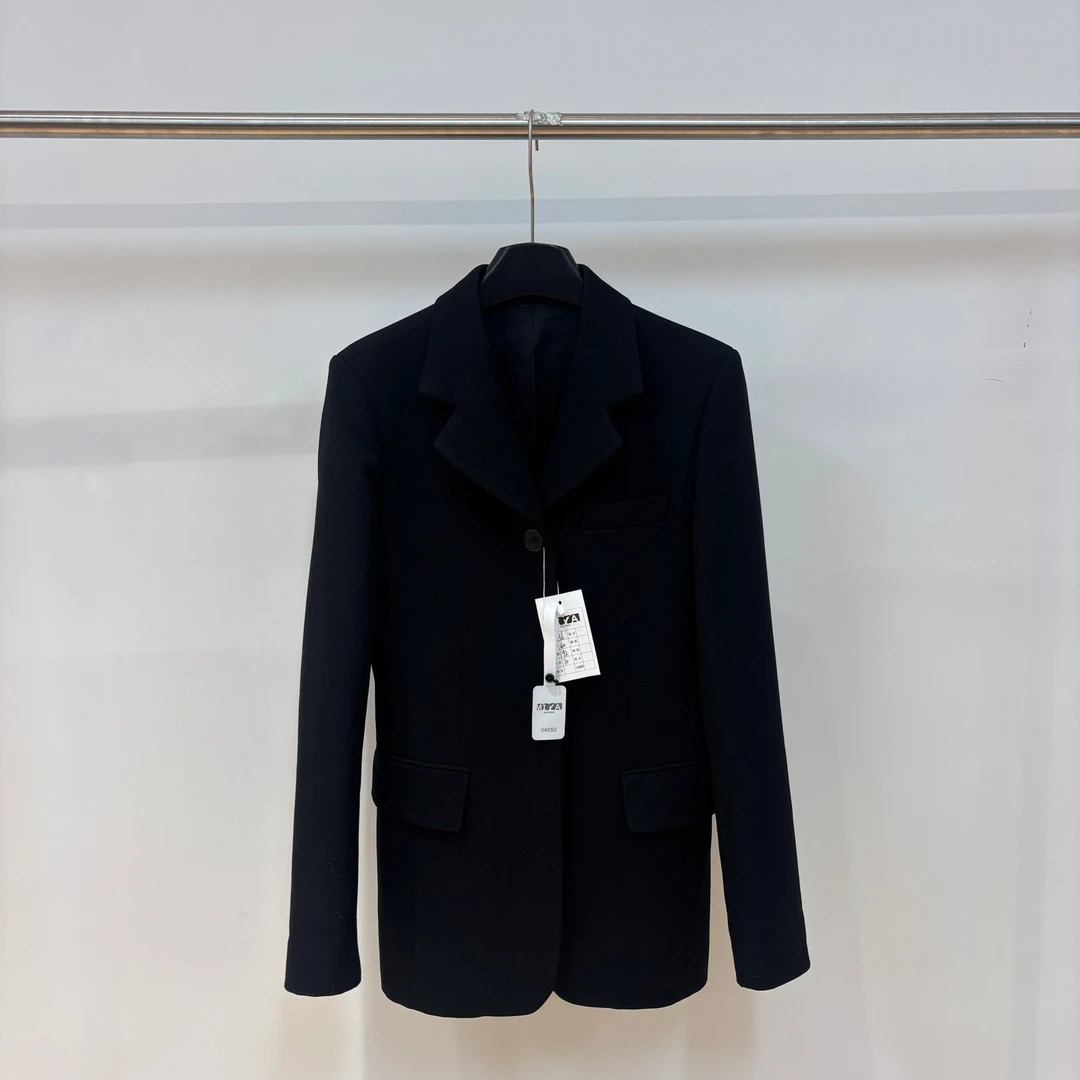 99新 Celine/思琳 黑色西装外套 36码 04550