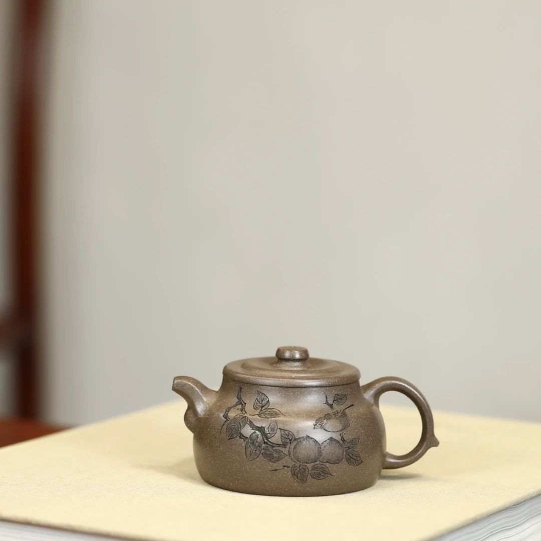 吉兆·原创器型紫砂壶容量150cc/台西段泥