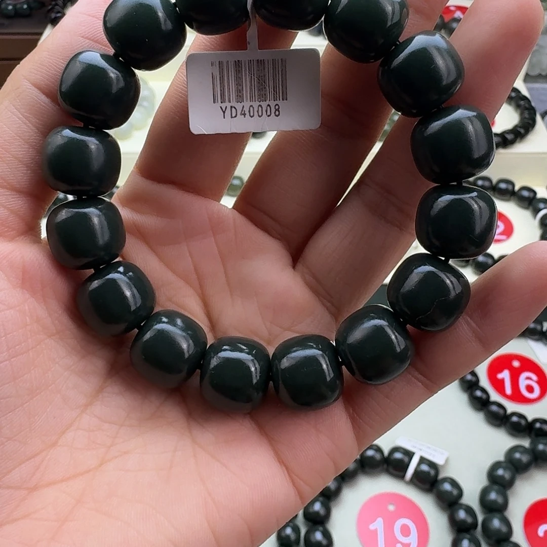 和田玉未镶嵌手串