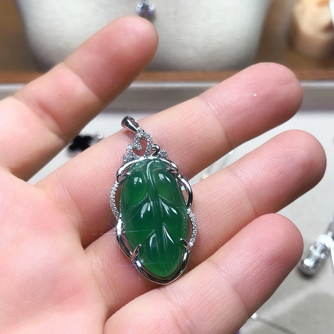 云***飞坠链均925银锆石大树叶