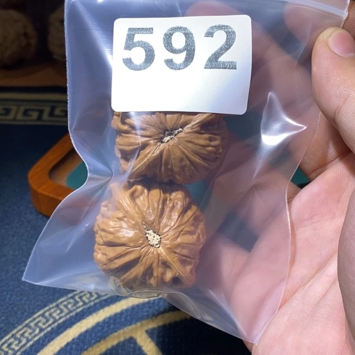 S***F文玩核桃吊坠铁锤592