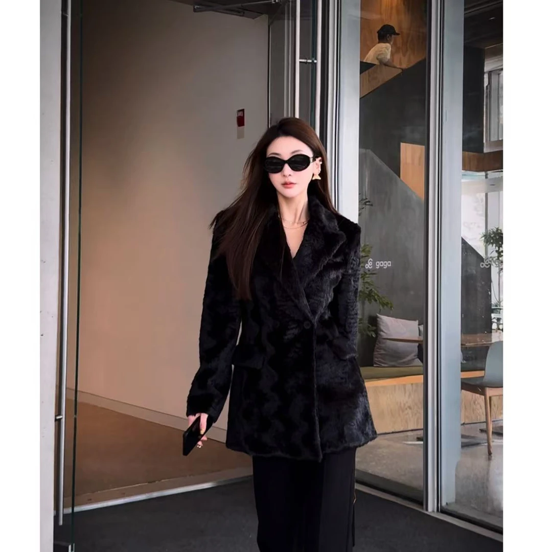 KIKI【暗夜诱惑】冬季高级轻奢气质保暖加厚外套25W173
