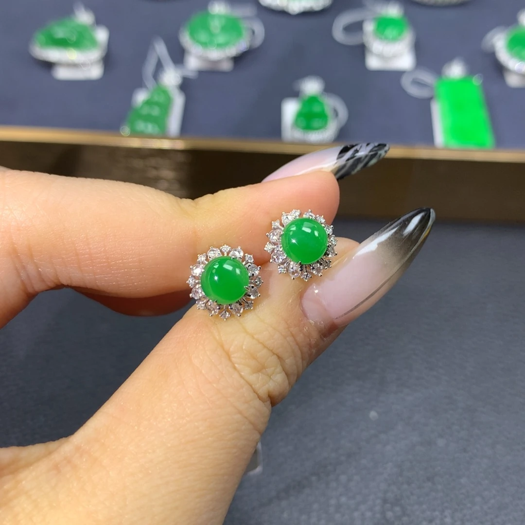 翡翠耳饰18K金镶嵌翡翠