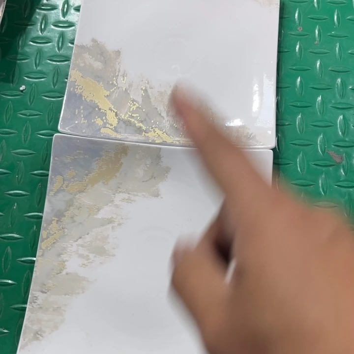 瓷片方盘二个微瑕