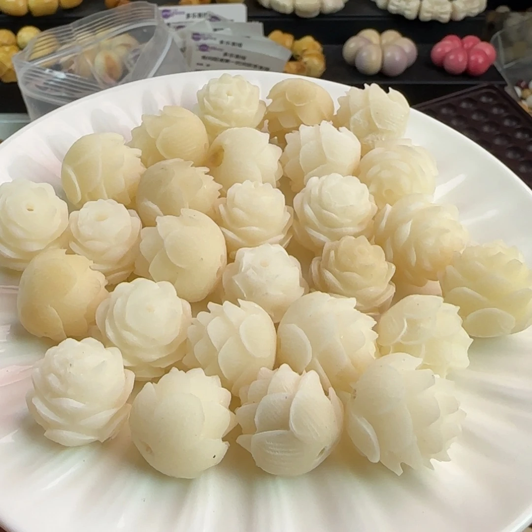 吊坠菩提根/象牙果瑕疵卡20白色手修莲花20颗不挑瑕