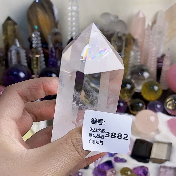 三***阳水晶未镶嵌颈饰柱
