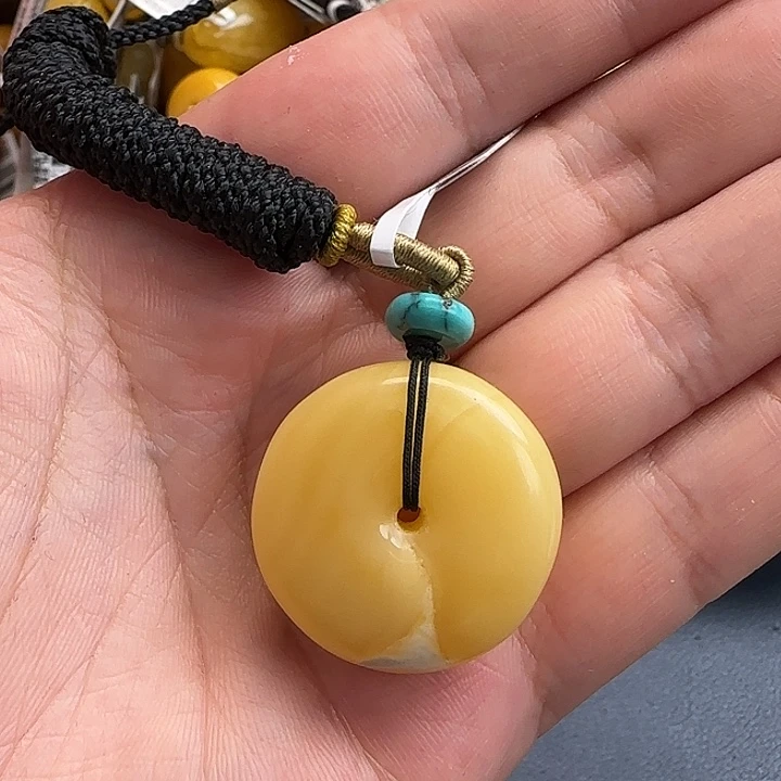 未镶嵌琥珀珠宝奇石26