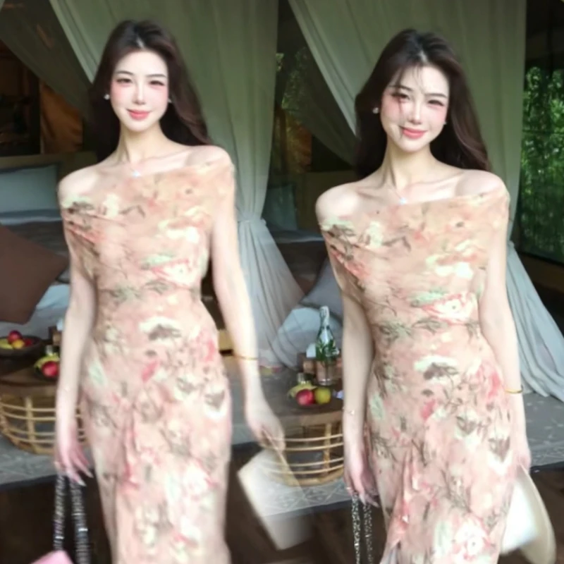 25小众不撞时尚款显瘦裙子海边度气质感雪纺印花一字肩连衣裙女