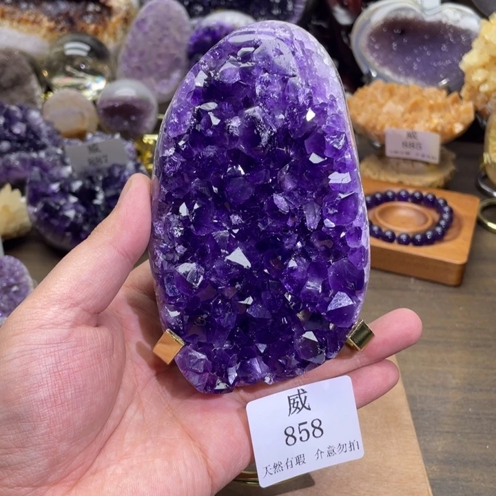 未镶嵌珠宝半成品水晶
