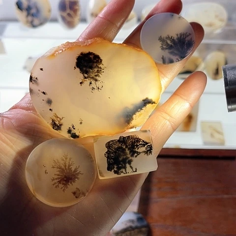 【闪购商品】玛瑙/玉髓珠宝半成品未镶嵌不*乖