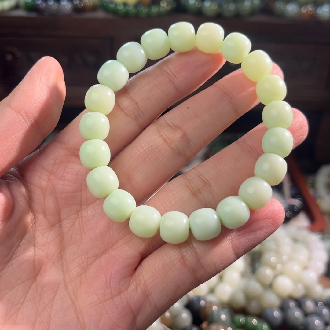 【***】和田玉未镶嵌手链