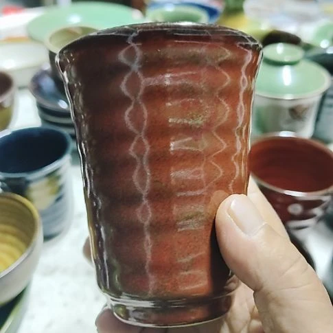 瓷片瓷片，各种摆件，沙锅，