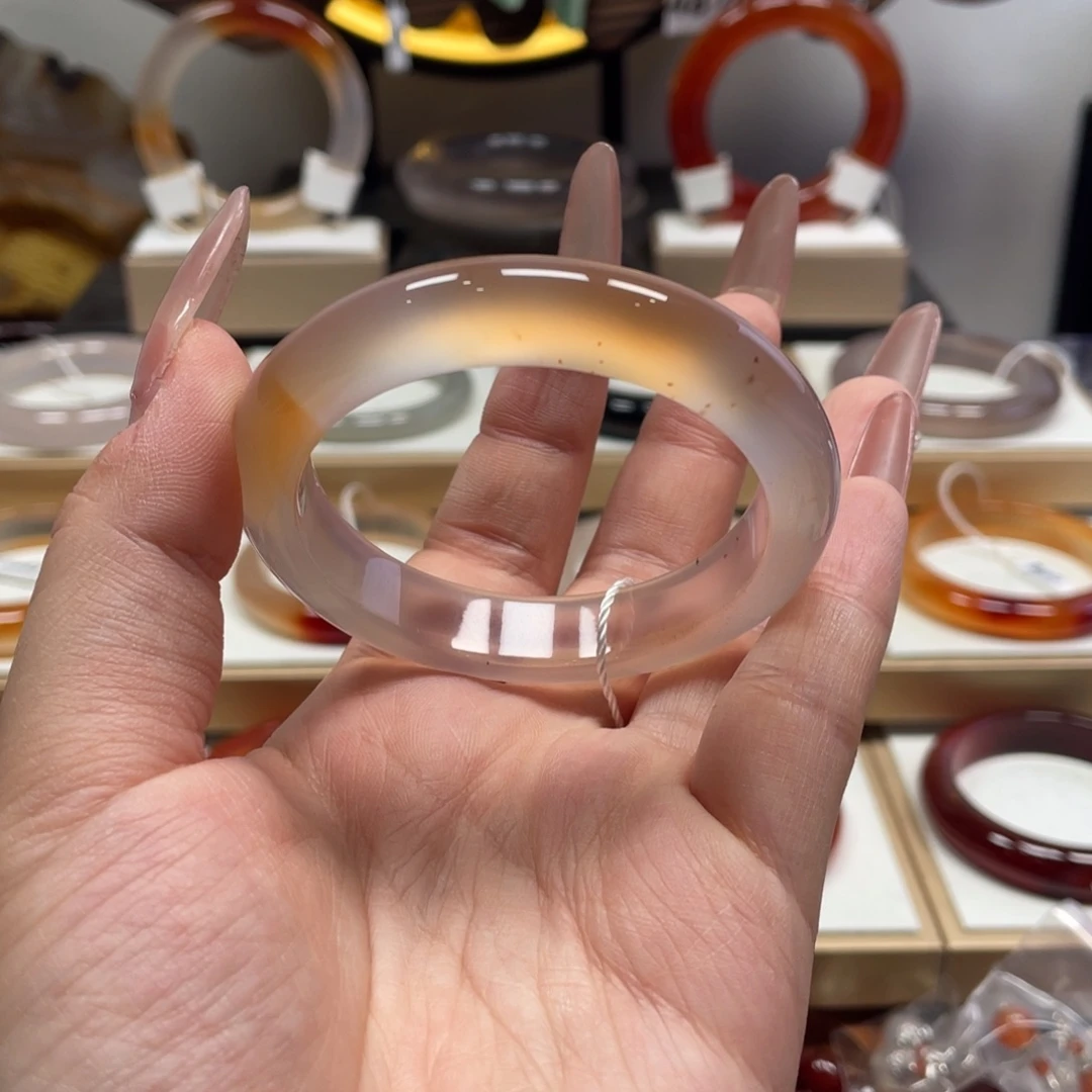 玛瑙/玉髓未镶嵌手镯