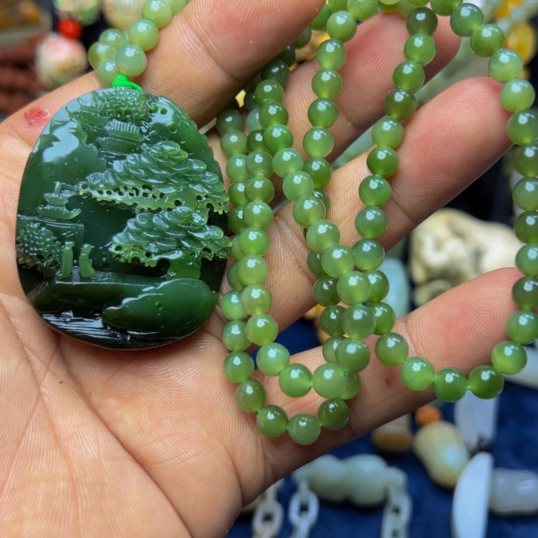 未镶嵌和田玉（碧玉）挂件
