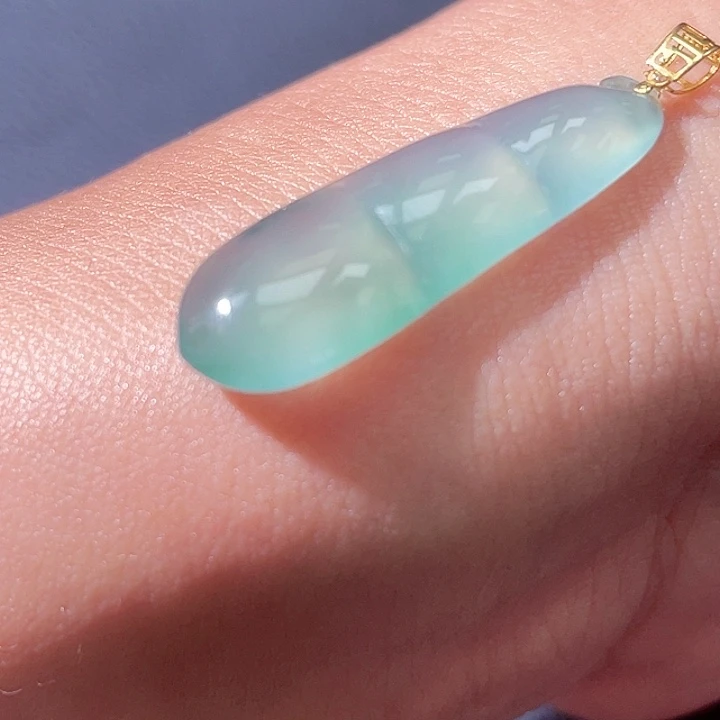 未镶嵌定制翡翠翡翠