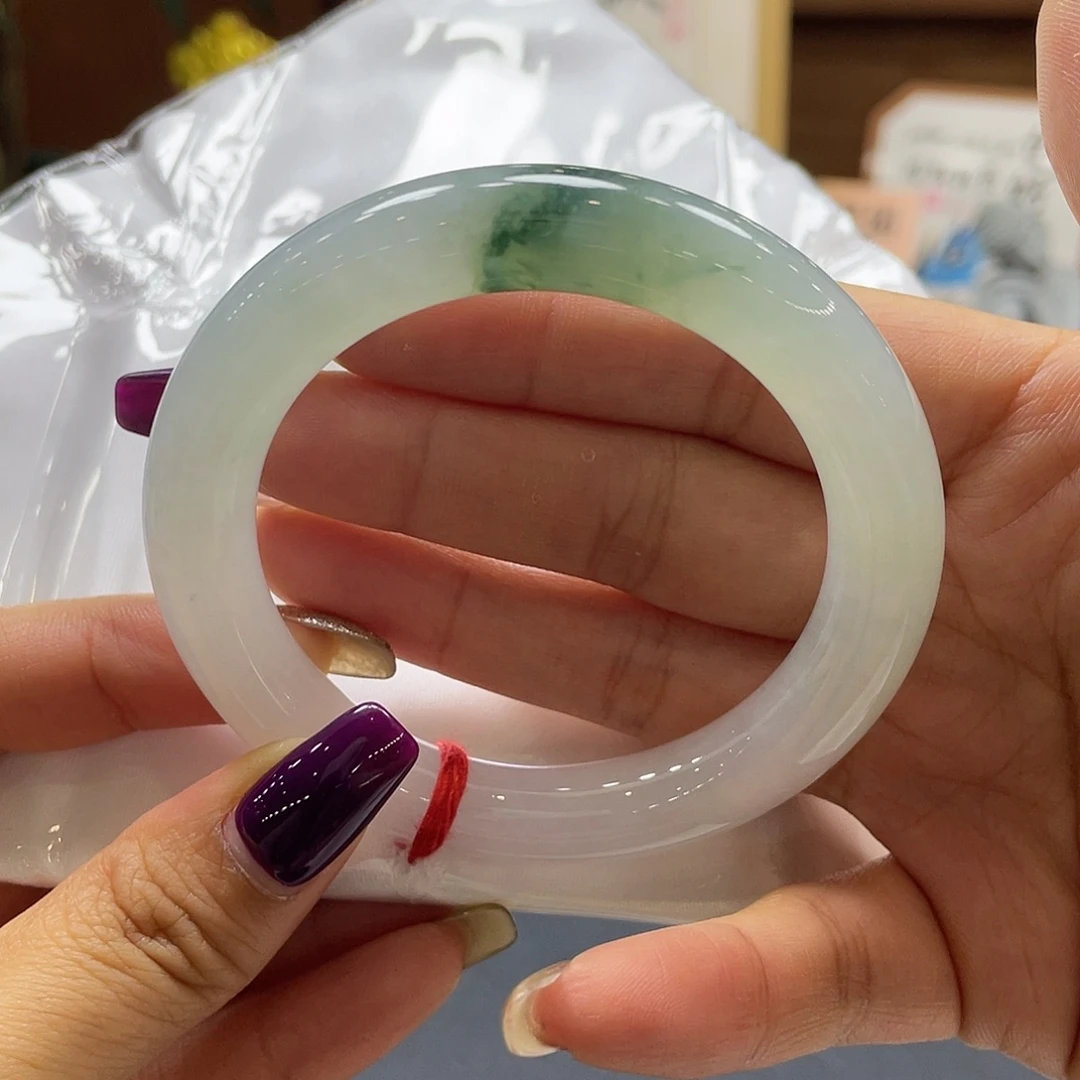 翡翠未镶嵌手镯15 号链接