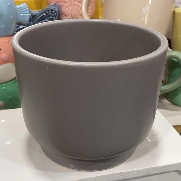 陶瓷花盆有孔 瑕疵介意勿拍