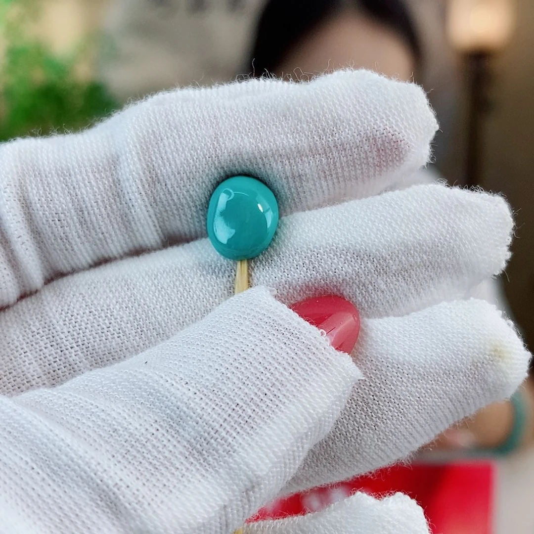 未镶嵌绿松石珠宝奇石