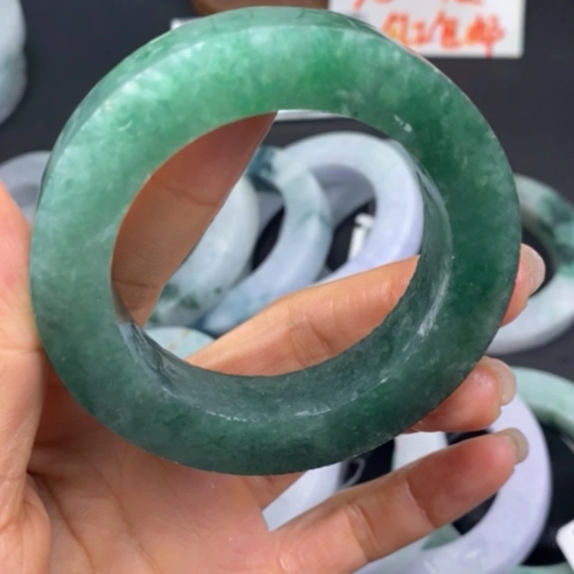 【闪购商品】定制翡翠翡翠手镯未镶嵌昩*