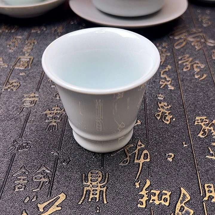 汝瓷月白釉闻香杯