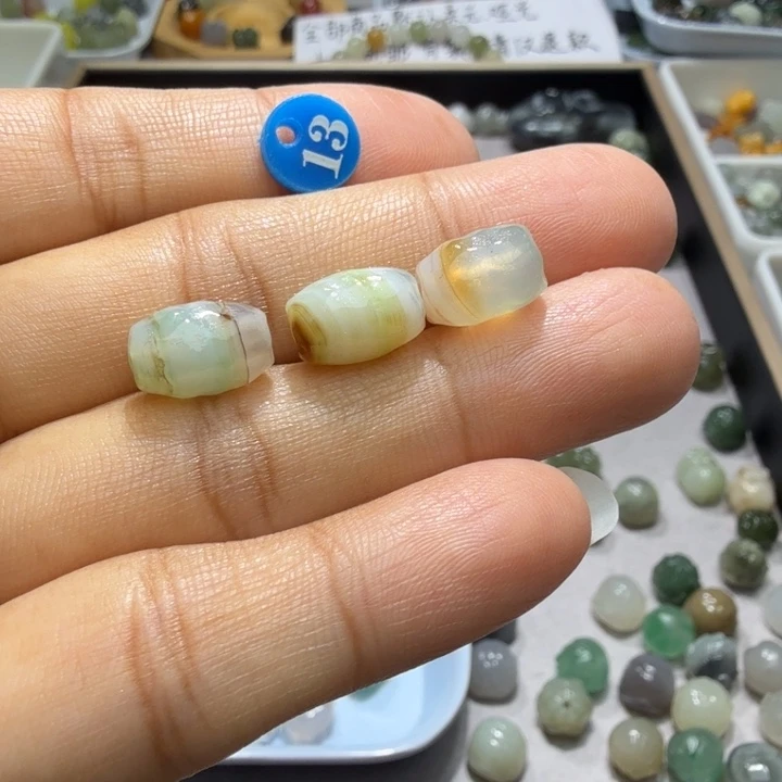 未镶嵌和田玉珠宝半成品