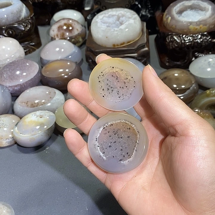 未镶嵌水晶摆件聚宝盆