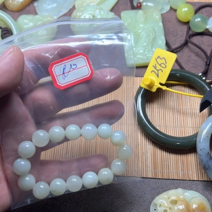 和田玉手链未镶嵌