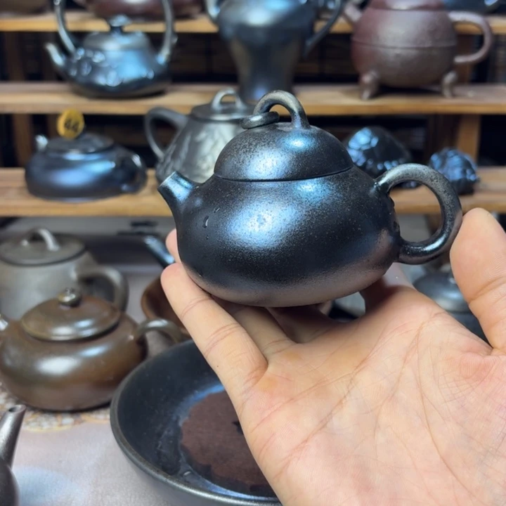 壶庄诚柴烧坭兴陶壶150（