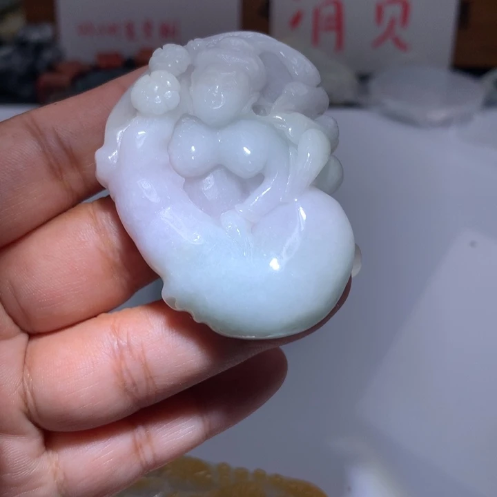 翡翠未镶嵌颈饰保真天然A货翡翠