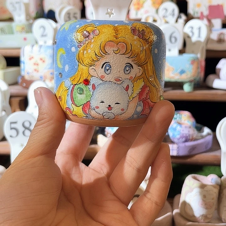 82……手工手绘花盆