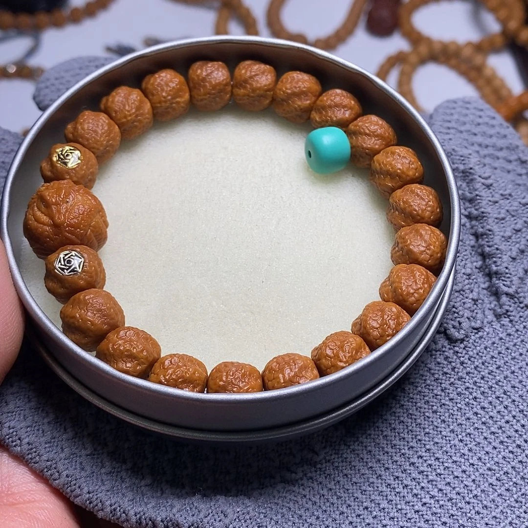 吊坠猴头核桃全品11左右灵色高配61号