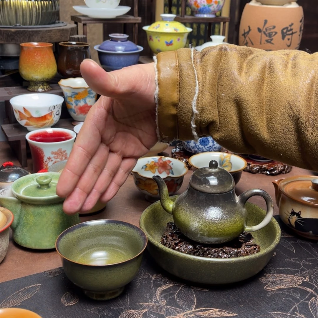 此***子素铭品瓷釉下彩茶具