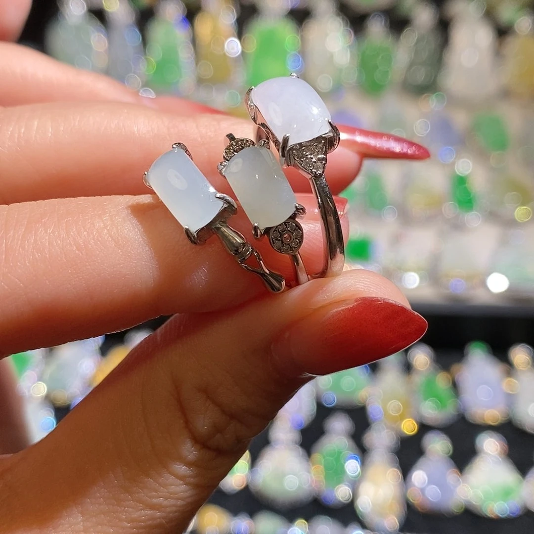 翡翠银S925镶嵌颈饰天然翡翠