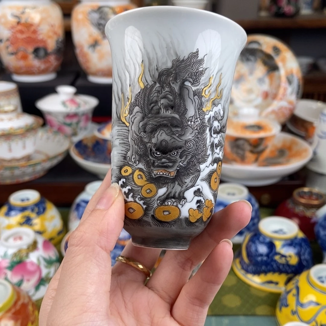 陶瓷的设计师是一个人的生活方式的