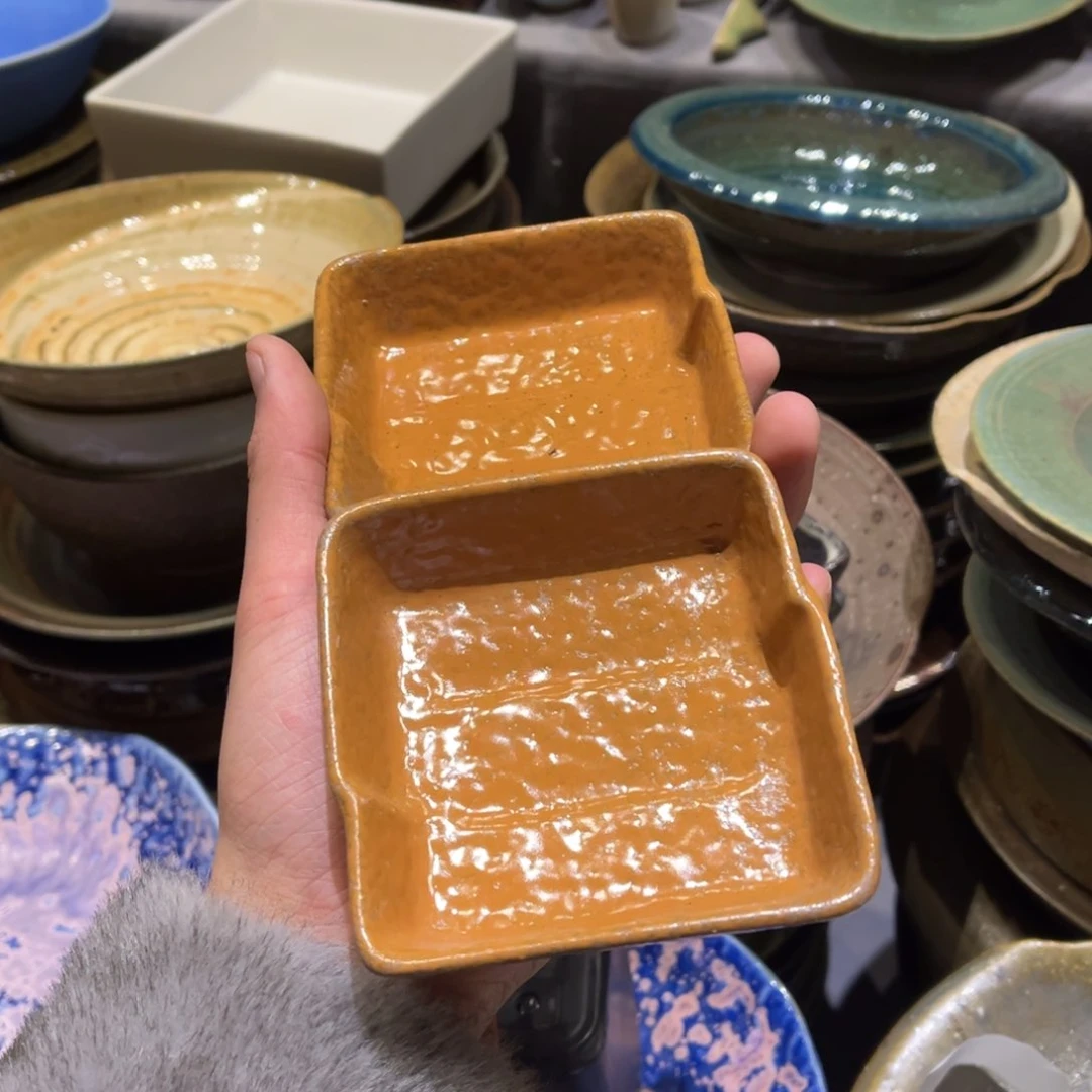 瓷片3.5寸 紫砂黄色四方味碟福利款 拍一发二