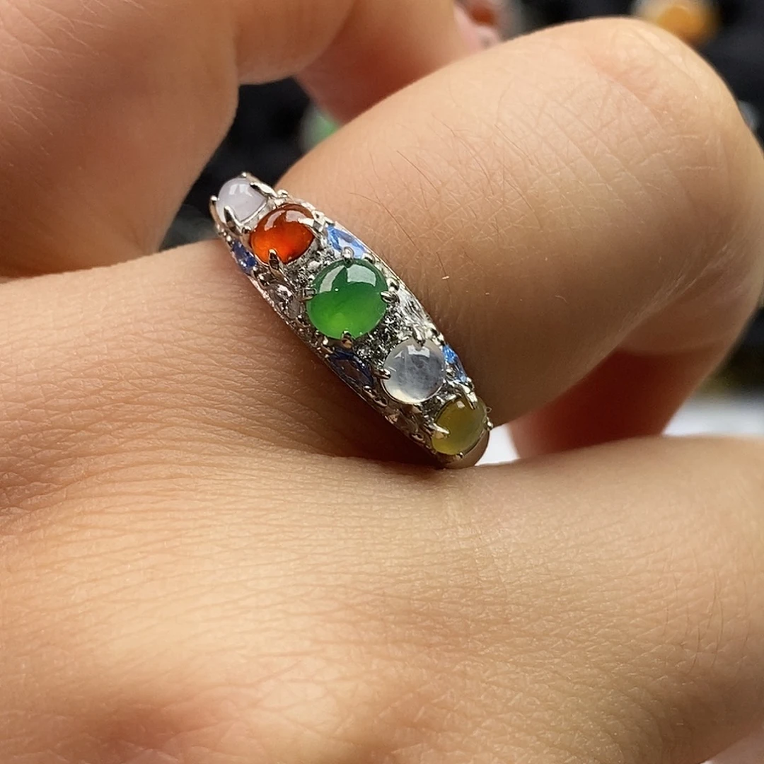 翡翠未镶嵌戒指翡翠