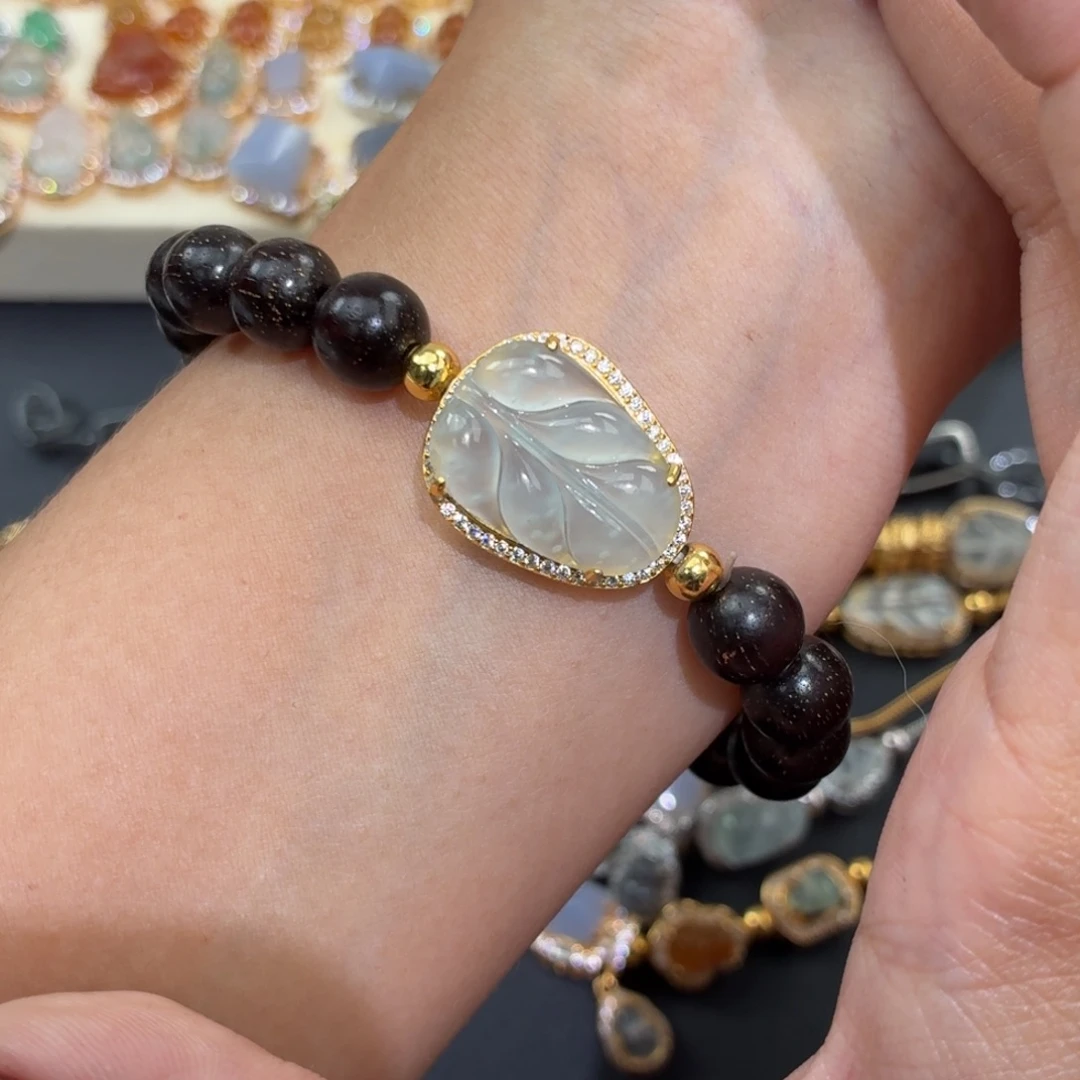 翡翠银S925镶嵌颈饰手串